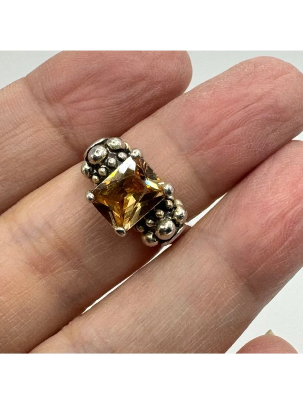 Citrine Prong Set Beaded Shoulders Ring Sterling Silver 925 Size 5.75